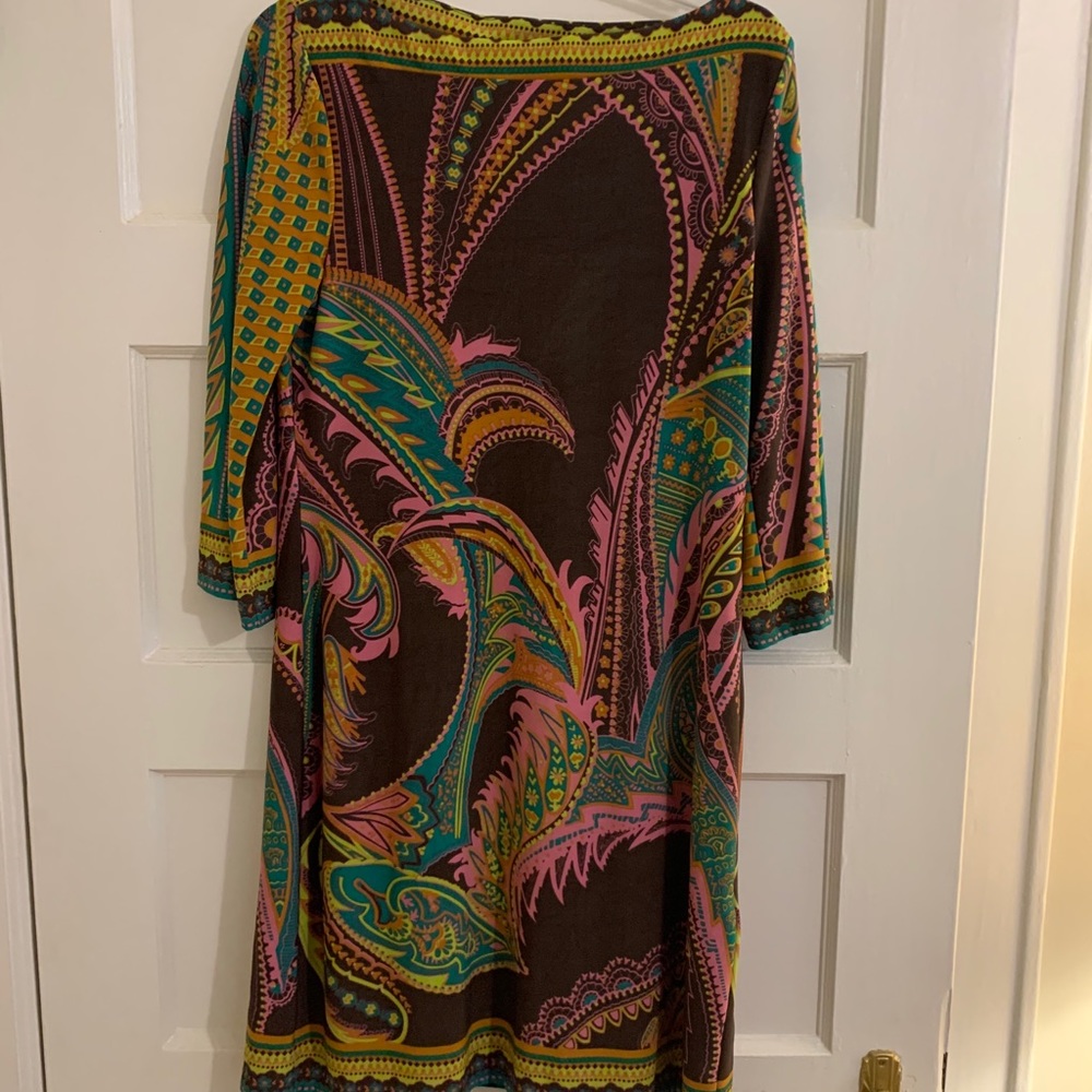 3/4 sleeve dress - sz med- cute and comfortable.